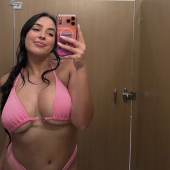 Full leaked Dessireangelic private photo
