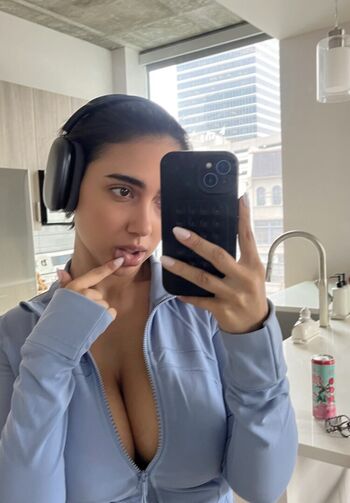 Full leaked Desss private onlyfans photo
