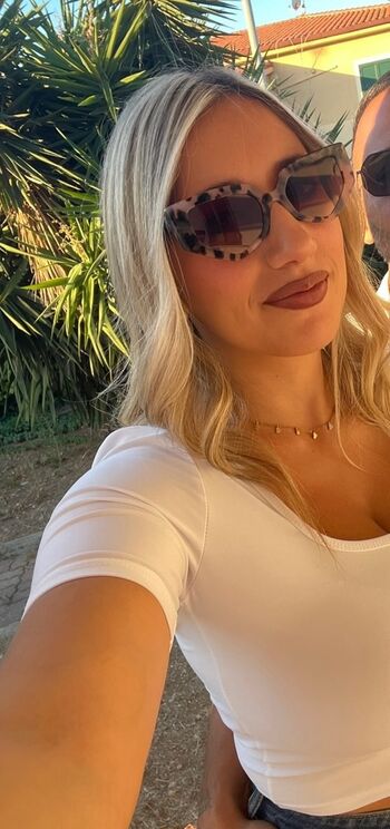 Full leaked Desymercurio private photo