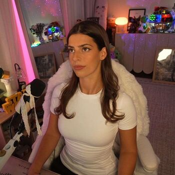 Full leaked Develique private photo