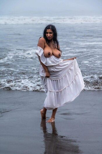 Full leaked Devi the model page private onlyfans photo