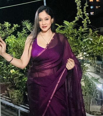 Full leaked Devina bose private photo