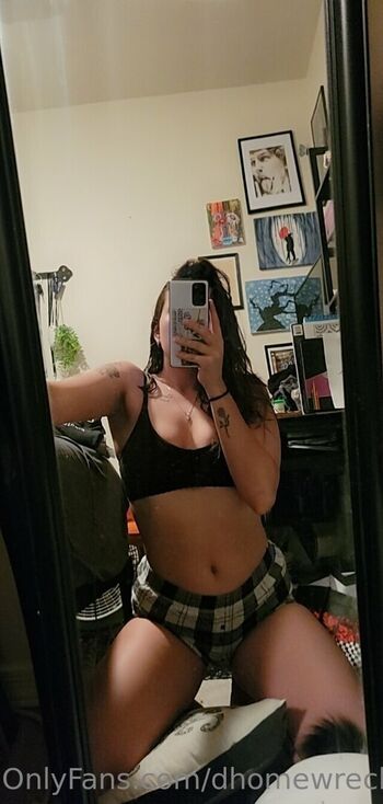 Full leaked Dhomewrecker private photo