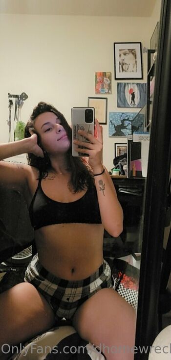 Full leaked Dhomewrecker private photo