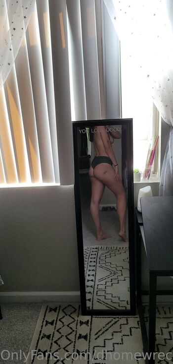 Full leaked Dhomewrecker private photo