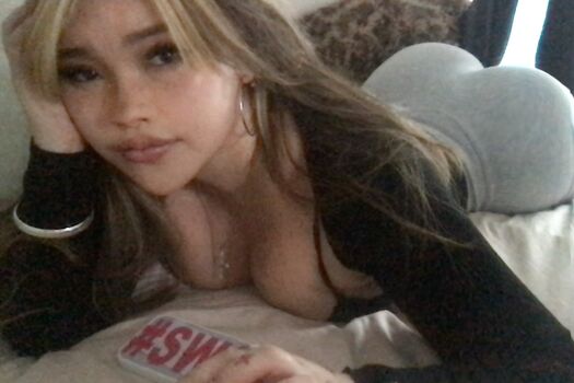 Full leaked Diakimeko private onlyfans photo