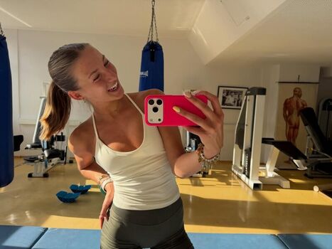 Full leaked Dianasdailydiaryy private photo