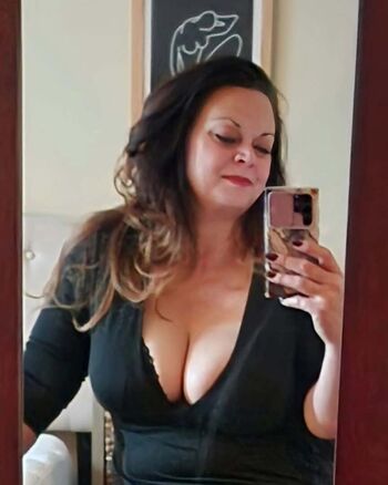 Full leaked Diane andrews private onlyfans photo