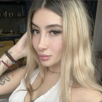 Full leaked Dianellyxx private photo