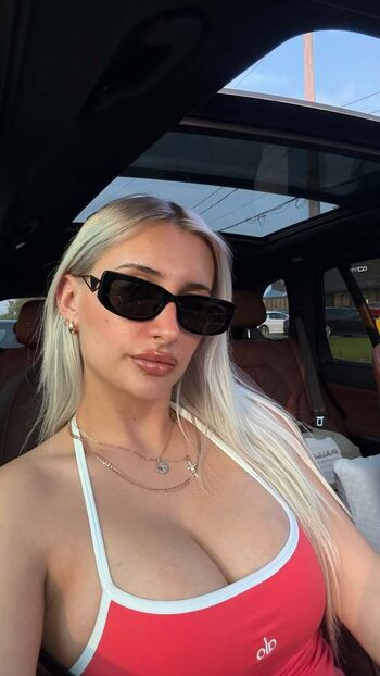 Full leaked Dianuxe private onlyfans photo