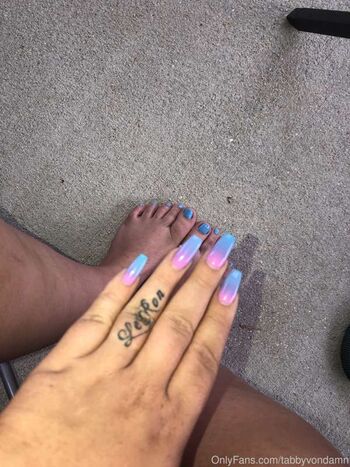 Full leaked Dick gobbler tabby private onlyfans photo