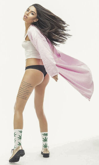 Full leaked Didem dinc private onlyfans photo