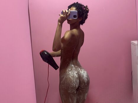 Full leaked Digatinharafa private onlyfans photo