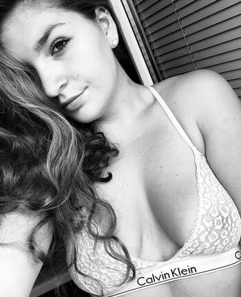 Full leaked Diianaa x private photo