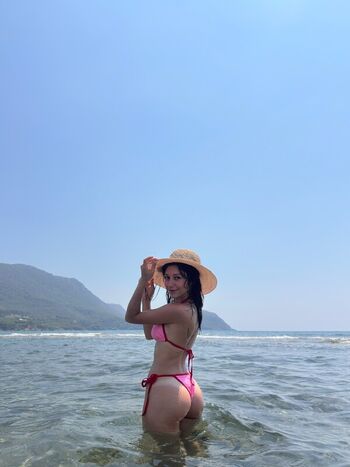 Full leaked Dilara canikliolu private photo