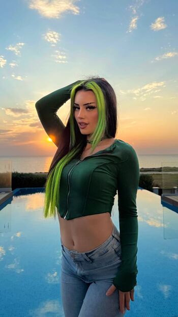 Full leaked Dilaraa page private onlyfans photo