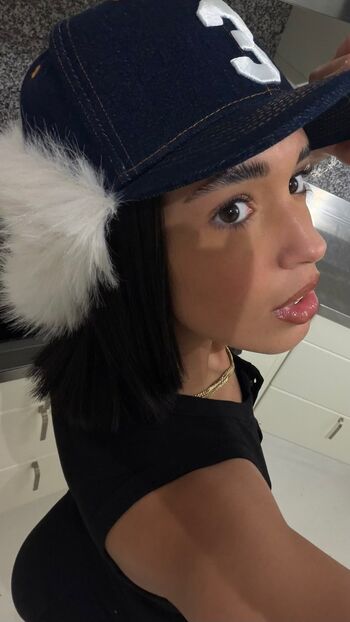 Full leaked Dina ayada private onlyfans photo