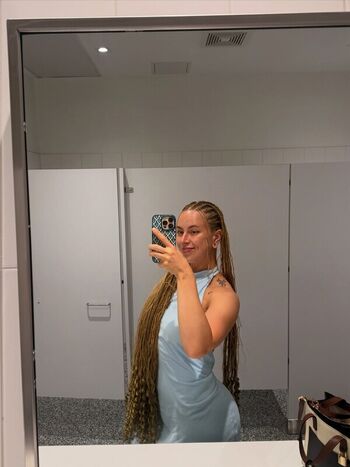 Full leaked Dina szekeres private photo