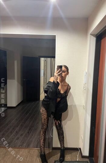 Full leaked Dinahot private photo