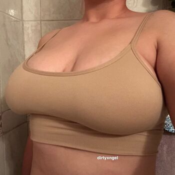 Full leaked Dirtyxngel private photo