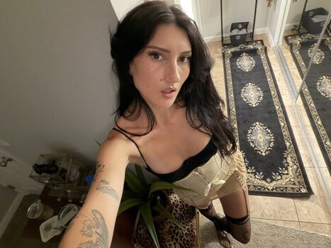Full leaked Discolita private photo