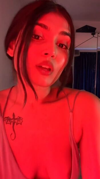 Full leaked Disha verma private photo