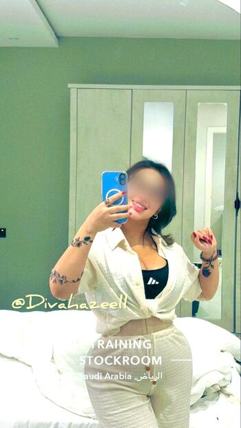 Full leaked Divahazeell private onlyfans photo