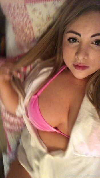 Full leaked Divinebrat private onlyfans photo