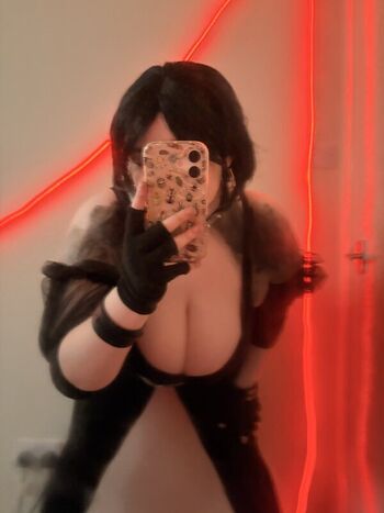Full leaked Divinqe private photo