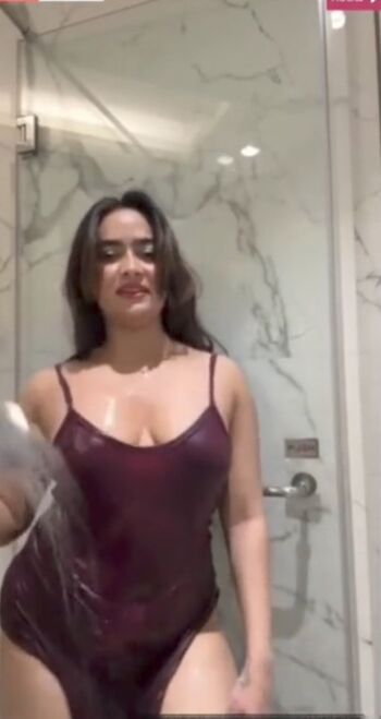 Full leaked Divya mistry private photo