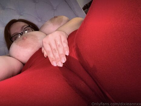 Full leaked Dixieannxo private onlyfans photo