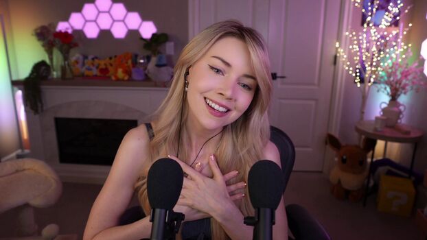 Full leaked Dizzykitten private photo