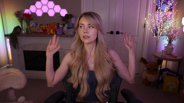 Full leaked Dizzykitten private photo