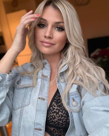 Full leaked Dj jeny preston page private photo