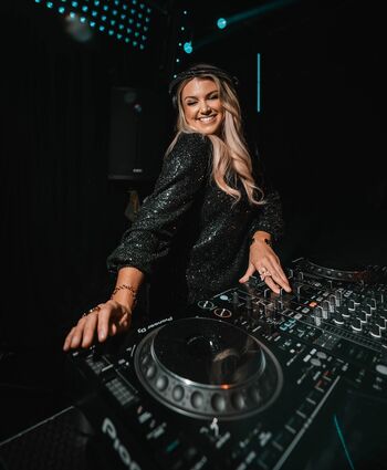 Full leaked Dj jeny preston page private photo