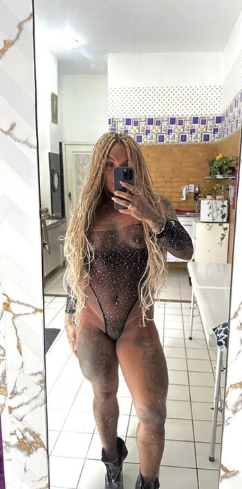 Full leaked Dj rhanny private onlyfans photo