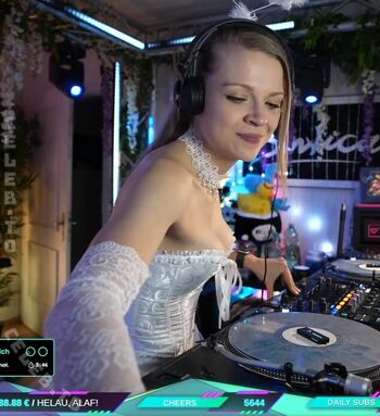 Full leaked Djanesintica private onlyfans photo