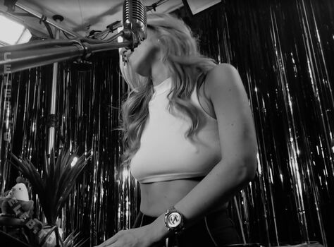 Full leaked Djmissshelton  page private onlyfans photo