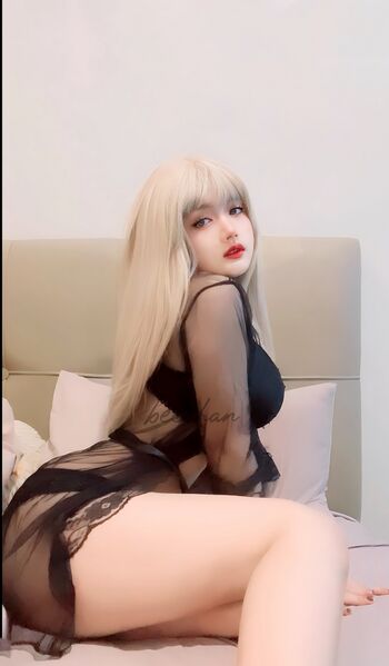 Full leaked Dly chan private onlyfans photo