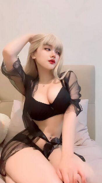 Full leaked Dly chan private onlyfans photo