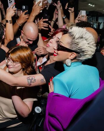 Full leaked Doja cat  page private onlyfans photo