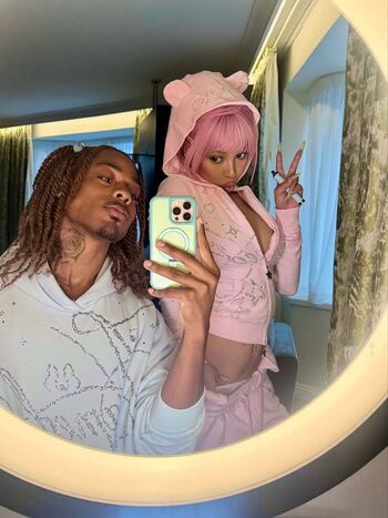 Full leaked Doja cat private photo