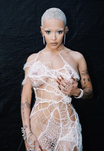 Full leaked Doja cat s private photo