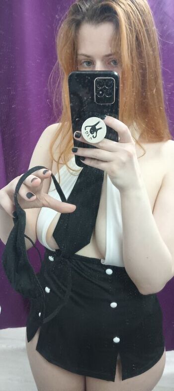 Full leaked Doll lesli page private photo