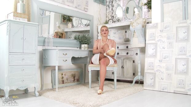 Full leaked Dolly model page private onlyfans photo