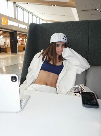 Full leaked Domelipa page private onlyfans photo