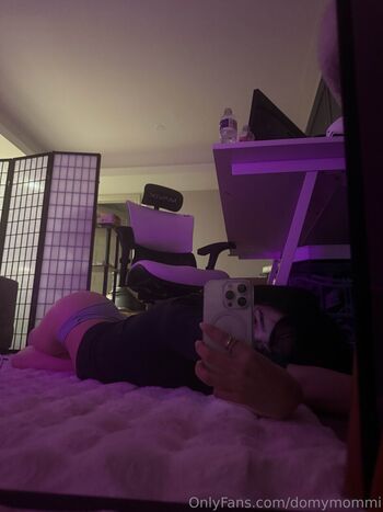 Full leaked Domymommi private onlyfans photo