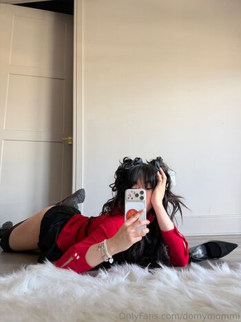 Full leaked Domymommi private photo