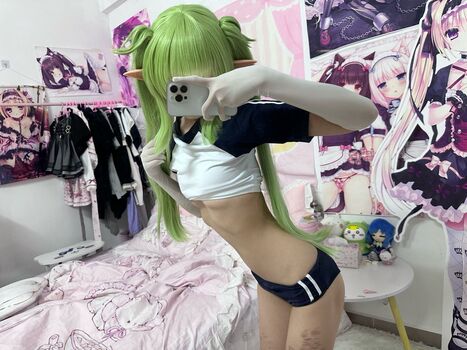 Full leaked Donotdeceiveme private onlyfans photo