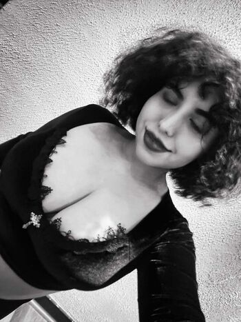 Full leaked Doomvana private onlyfans photo